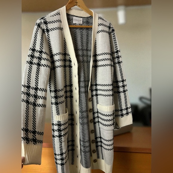 Olive & Oak Black and White Plaid Cardigan - Picture 1 of 10